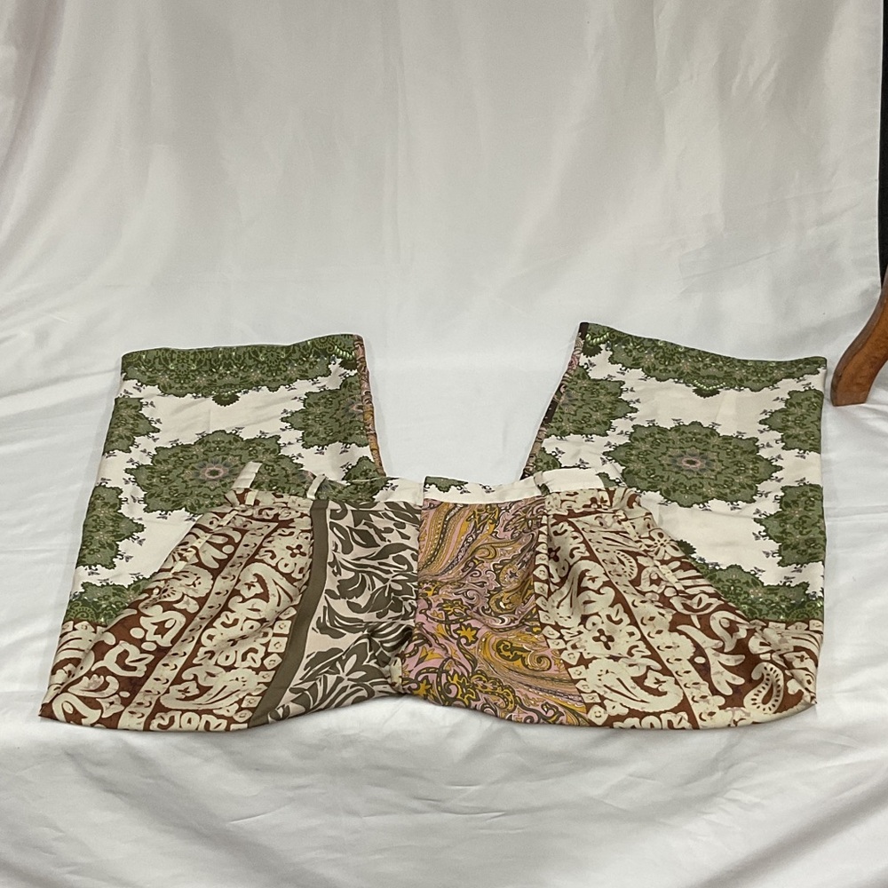 Zara Multicolor Patterned Woman’s  Pants
